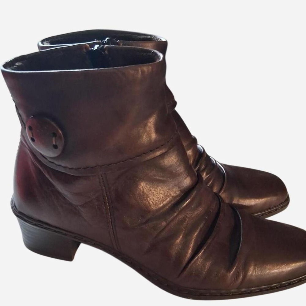 Womens Brown leather ankle boots zipper closure button detail on side 2in heel